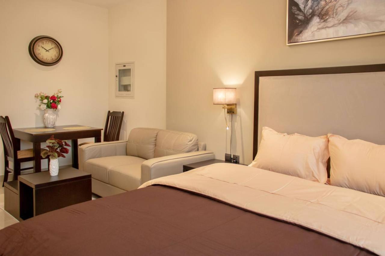 Aws Homes - Luxurious High Floor Studio With Breathtaking View Dubai Esterno foto